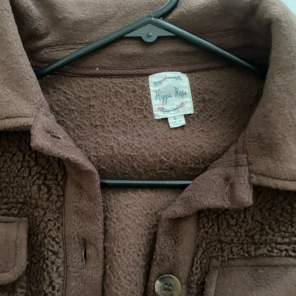 Cropped Teddy Jacket - Picture 2 of 3